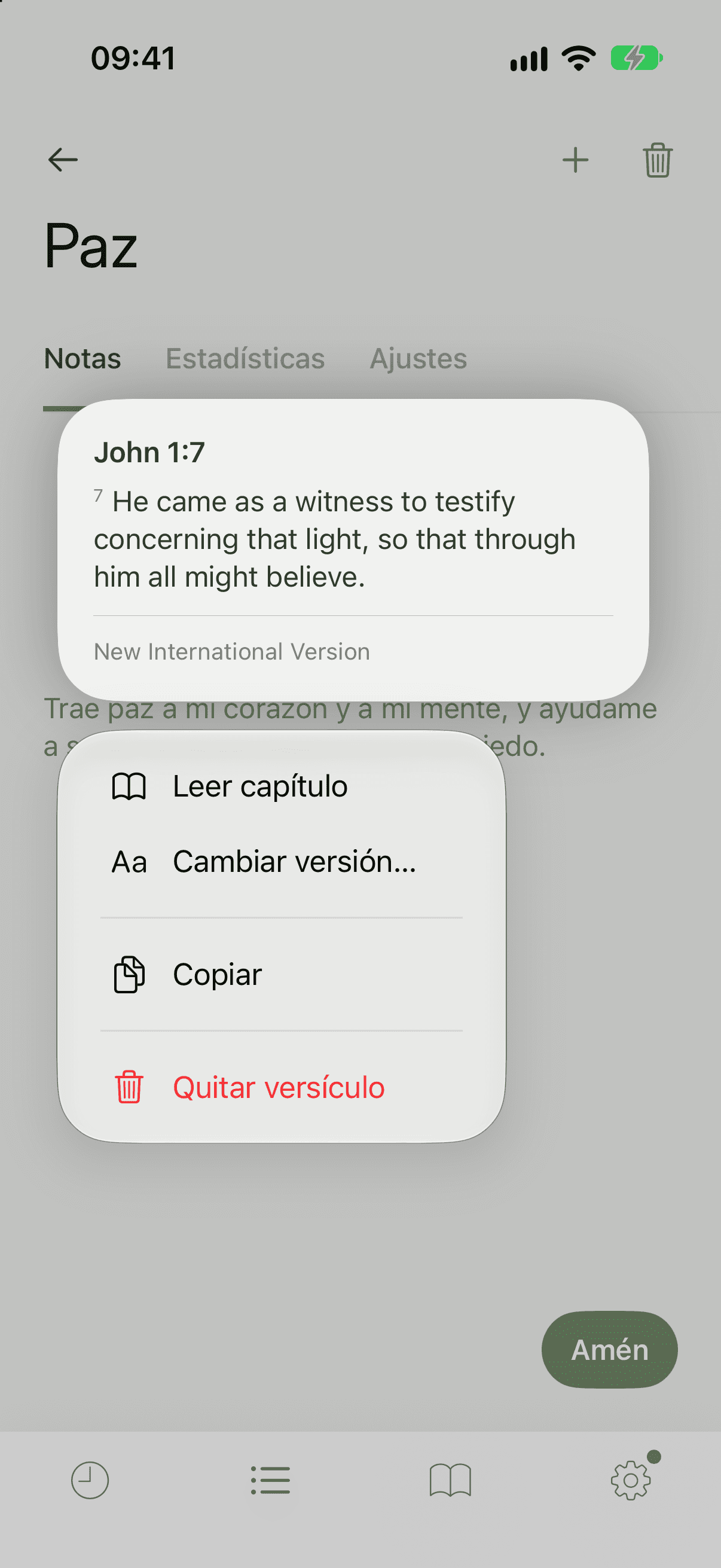 Menú de una tarjeta de versículo guardado con Leer capítulo, Cambiar versión, Copiar y Quitar versículo